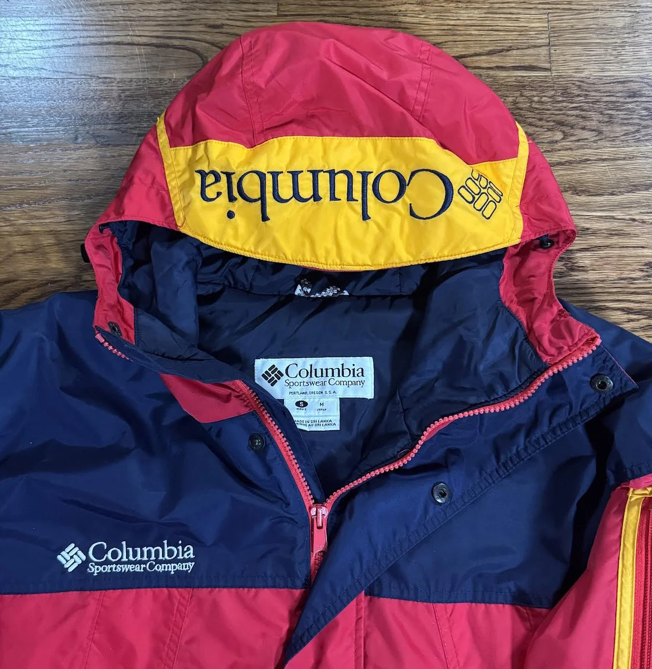 Vintage Columbia Sport Pullover Navy / Red / Yellow Jacket (Size S